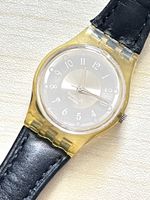 Swatch Swiss Uhr transparent Gehaeuse Lederband schwarz