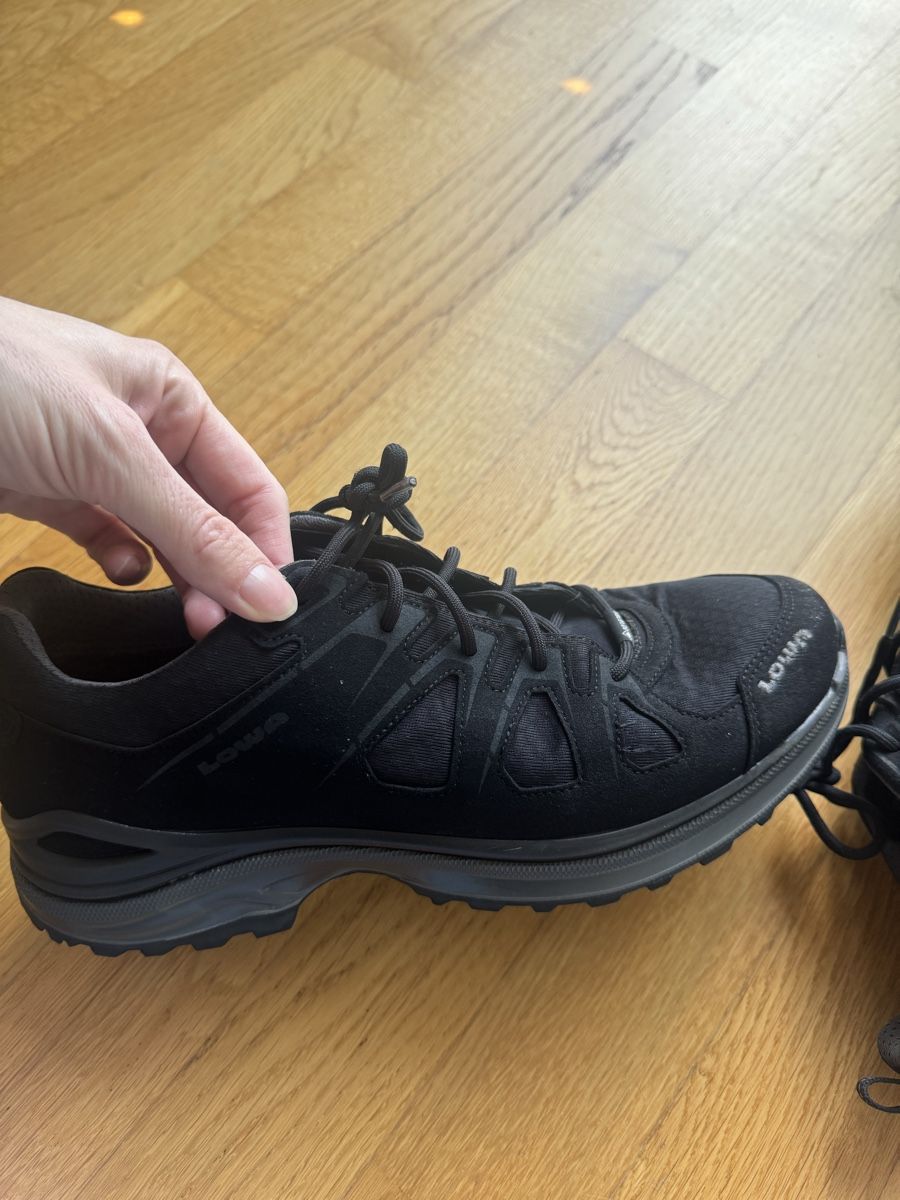 Lowa Scarpe da uomo: Lowa Innox Goretex Wanderschuhe – Usato da Zürich venduto da carolebarole 2