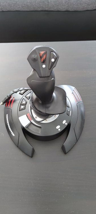 Thrustmaster T-Flight Stick X | Kaufen auf Ricardo
