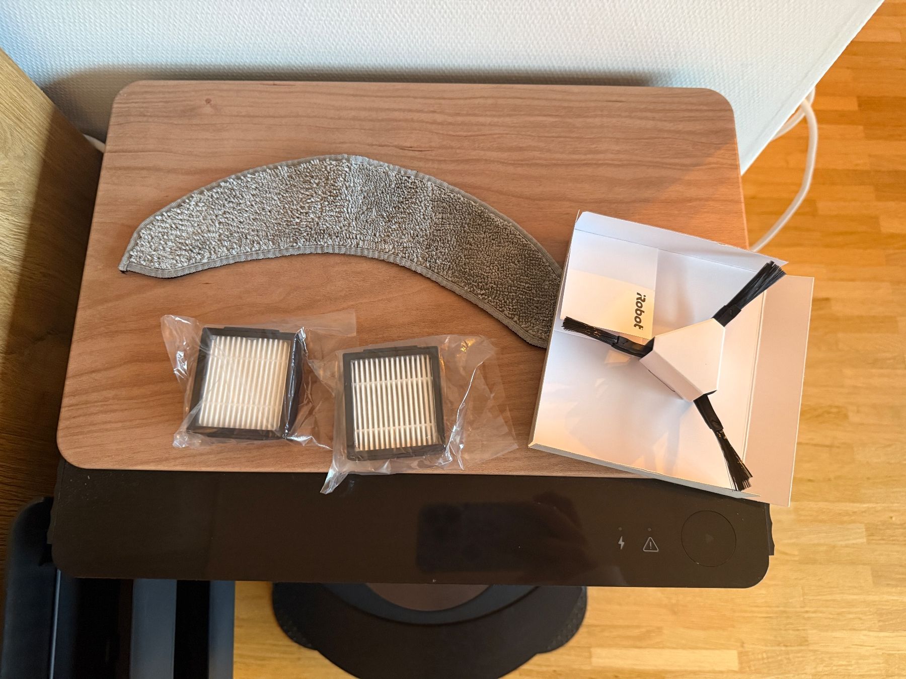 Irobot Aspirateurs & Accessoires: Saugroboter iRobot Roomba Combo j9+ – D'occasion à Luzern par Theresa-R 3