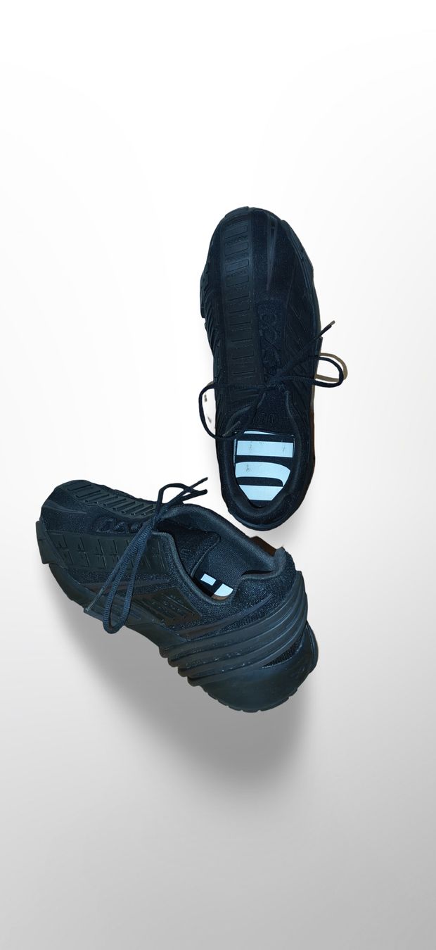 Diesel Herrenschuhe: Diesel Sneaker Gr.45 – Gebraucht aus Aarau von MrNase 1