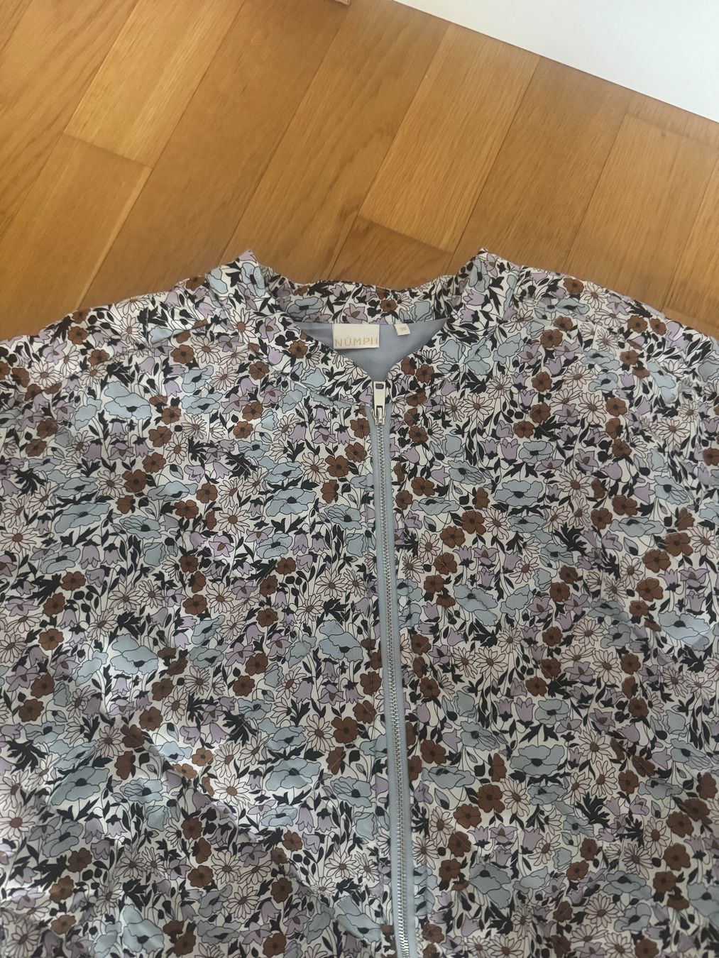 Giacche: Jacke mit Blumenprint – Usato da Chur venduto da snow_white_blue 1