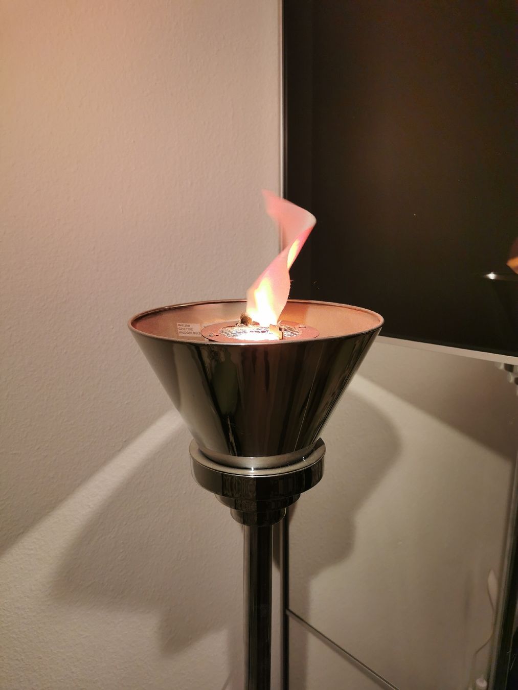 Lampade: 2 Stk. Fackellampen ca 190cm hoch – Usato da Gerlafingen venduto da Oelprinz 2
