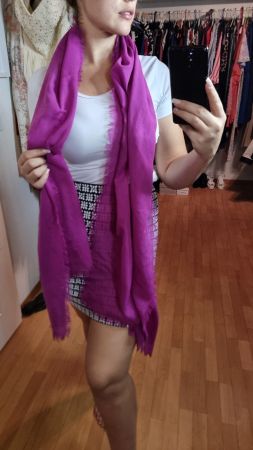 Schöner Schal in einer wunderschönen Farbe von Tom Tailor