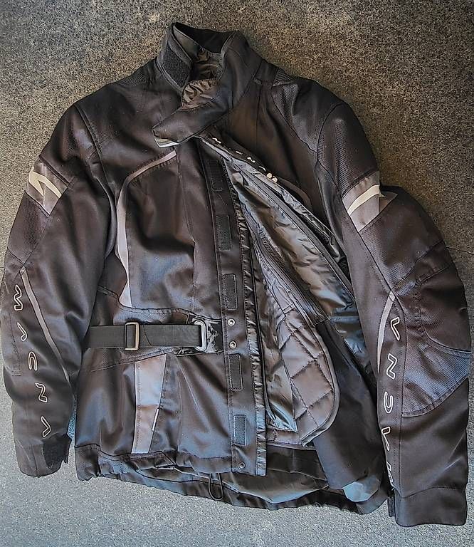 Jacken: Motorrad Jacke Macna – Gebraucht aus Mönchaltorf von guka7