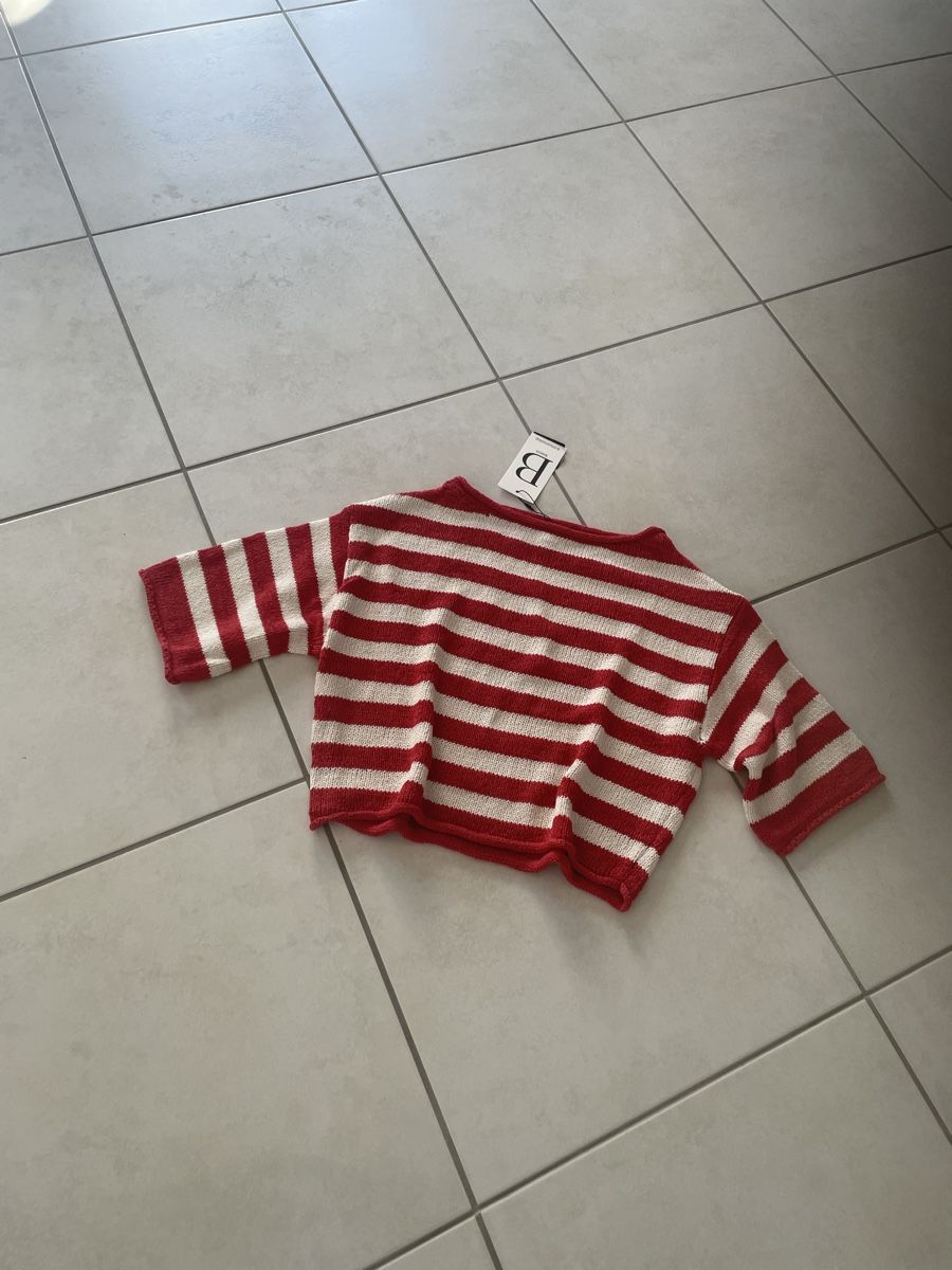 Stradivarius Pulls & Sweat-shirts: Stradivarius Pullover. Gr. S. Mit Etikett  – Neuf avec emballage d'origine à Dübendorf par jlu_r7hz 6