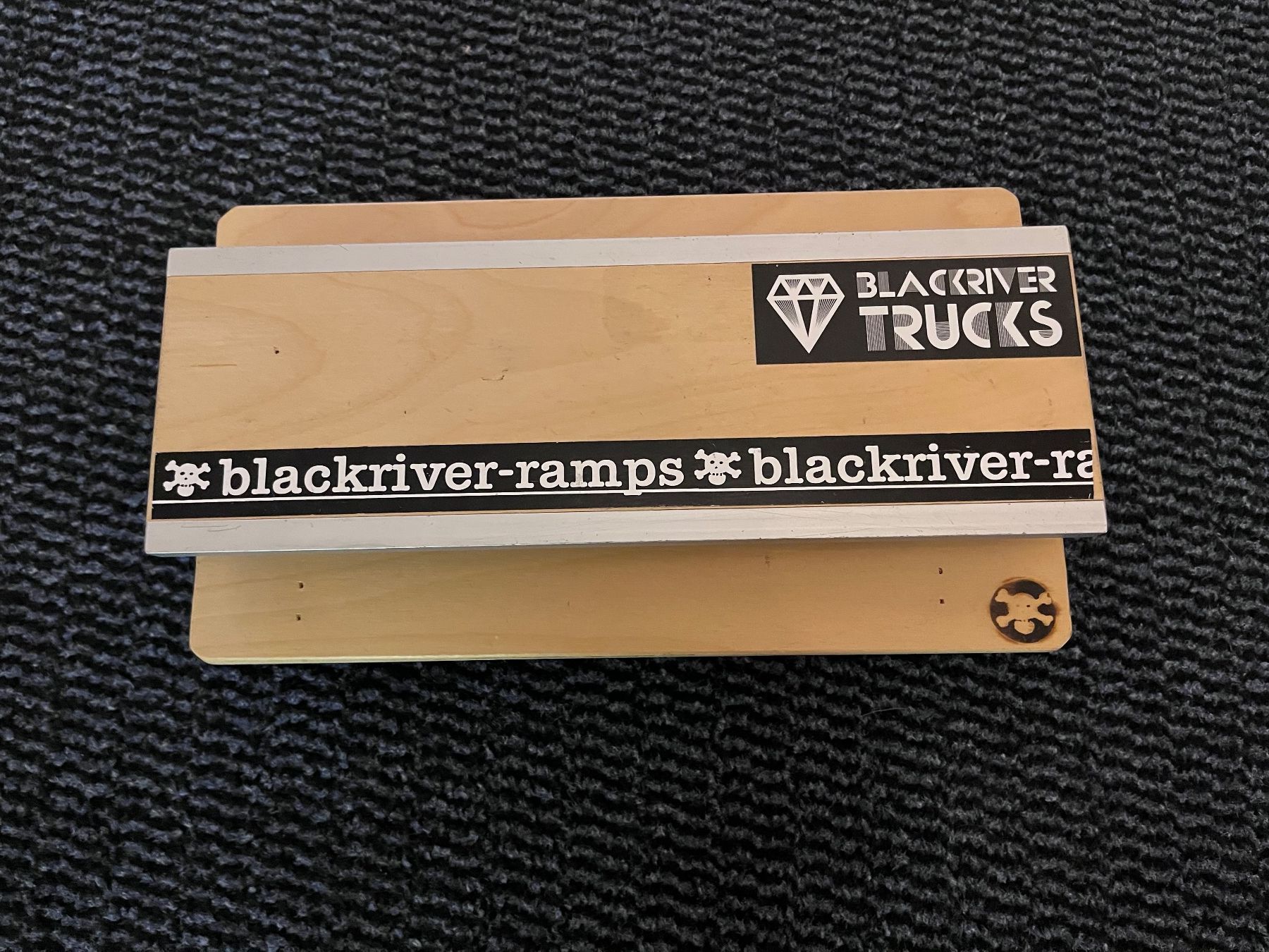 Spielzeuge: Blackriver Fingerboardpark Einzelteile – Gebraucht aus Roggwil BE von KarotteV 3