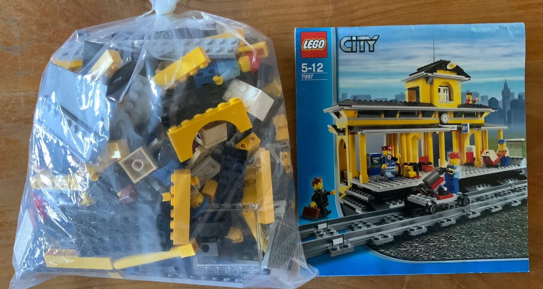 Lego Giocattoli: Lego City 7997 Bahnhof – Usato da Lanzenhäusern venduto da mfh05 2
