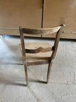 ancienne chaises en bois selon photos