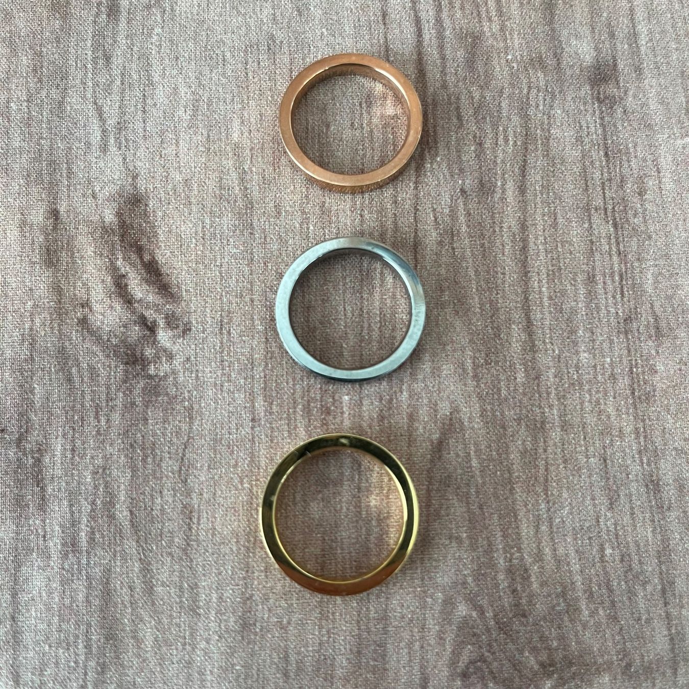 Ringe: 3 Titanringe im günstigen Set / Grösse 56 – Gebraucht aus Baar von Schreibseele 1