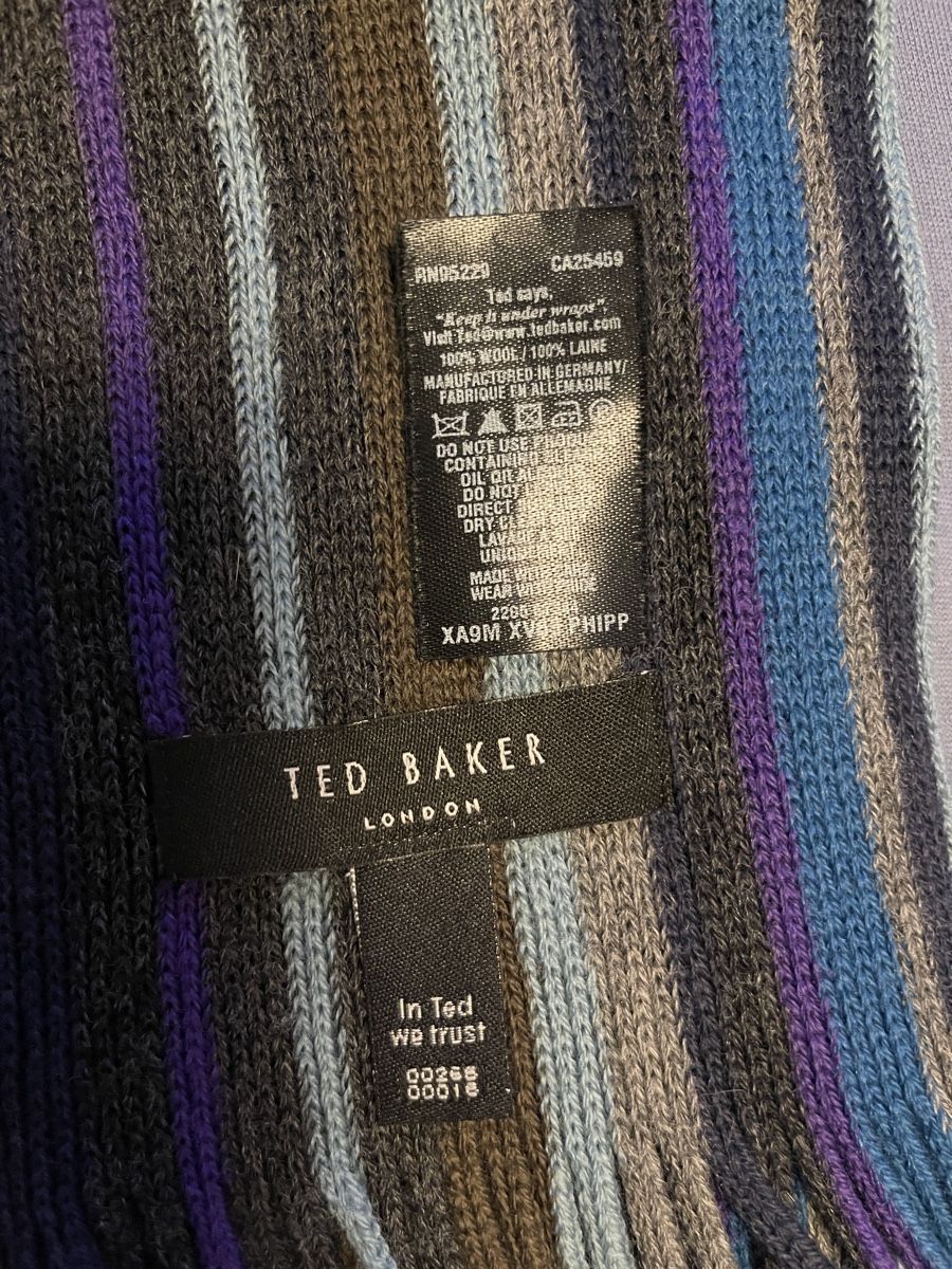 Sciarpe: Ted Baker stripe wool scarf for men – Usato da Stäfa venduto da sun_979v 2