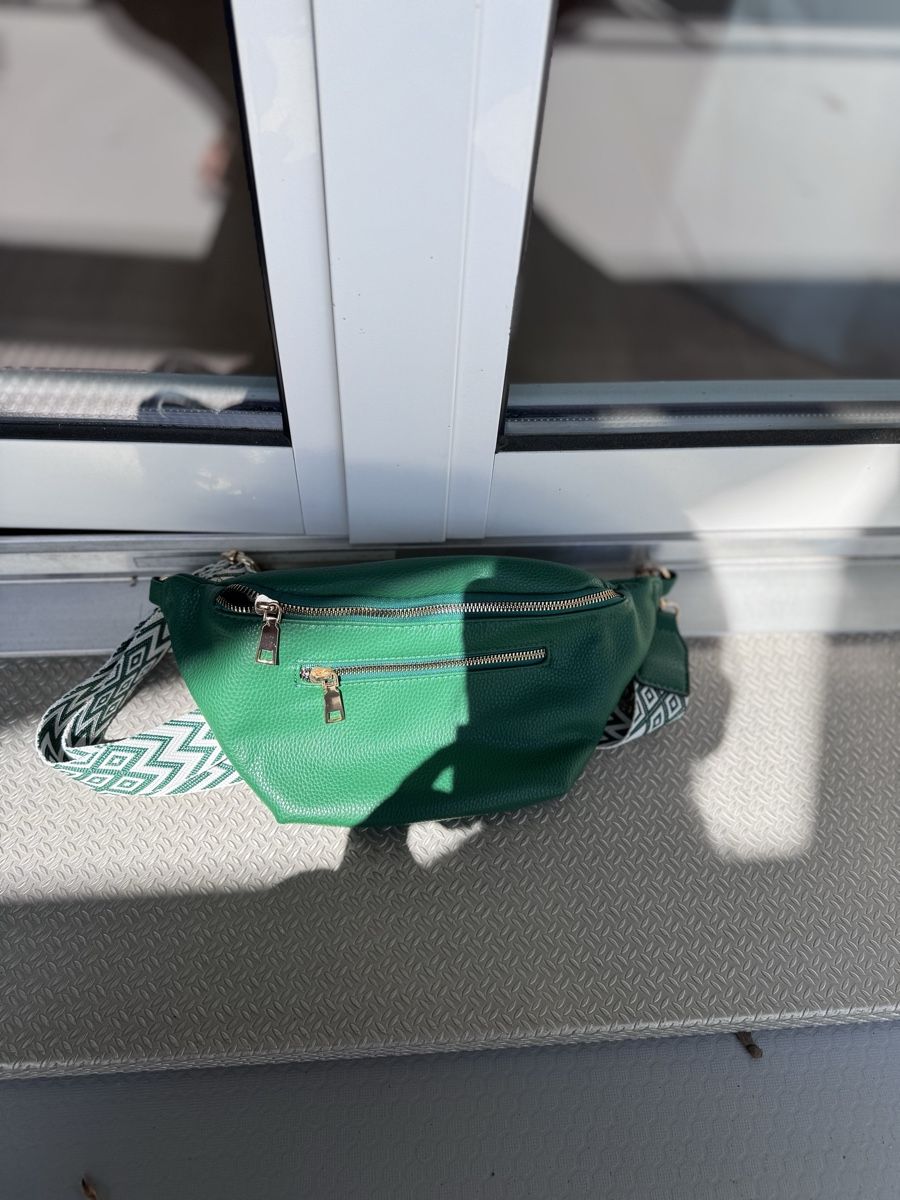 Taschen für Damen: Tasche grün – Gebraucht aus Mühlau von Anna0137 1