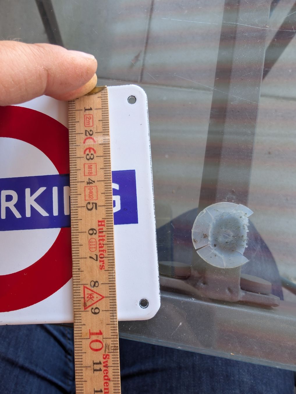 Schilder: No Parking Schild klein  – Neu (gemäss Beschreibung) aus Bern von berneroberlaenderin 2