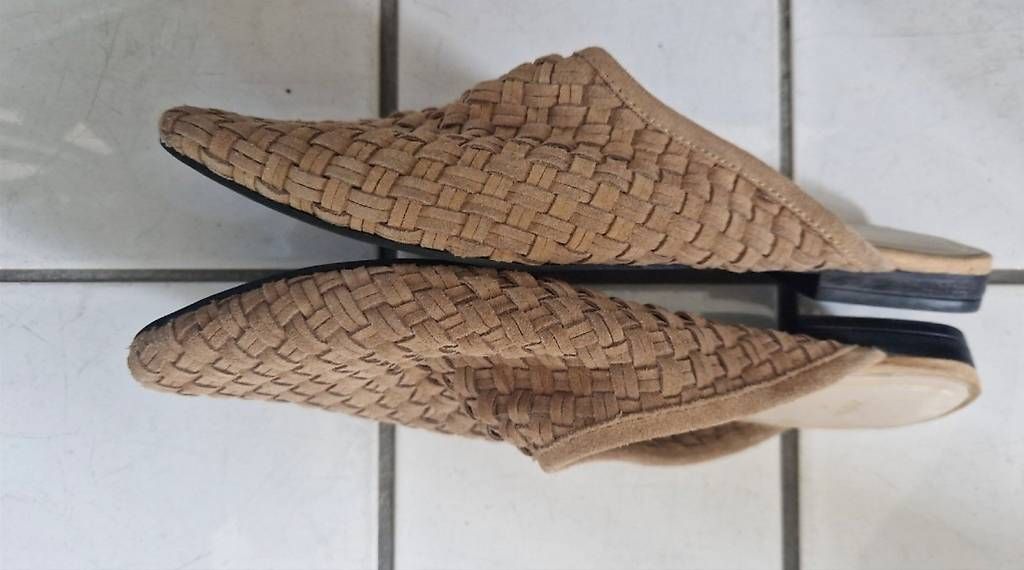 Damenschuhe: Zara Sommerschuhe Grösse 39 – Gebraucht aus Ennetbaden von bargainhunterin 1