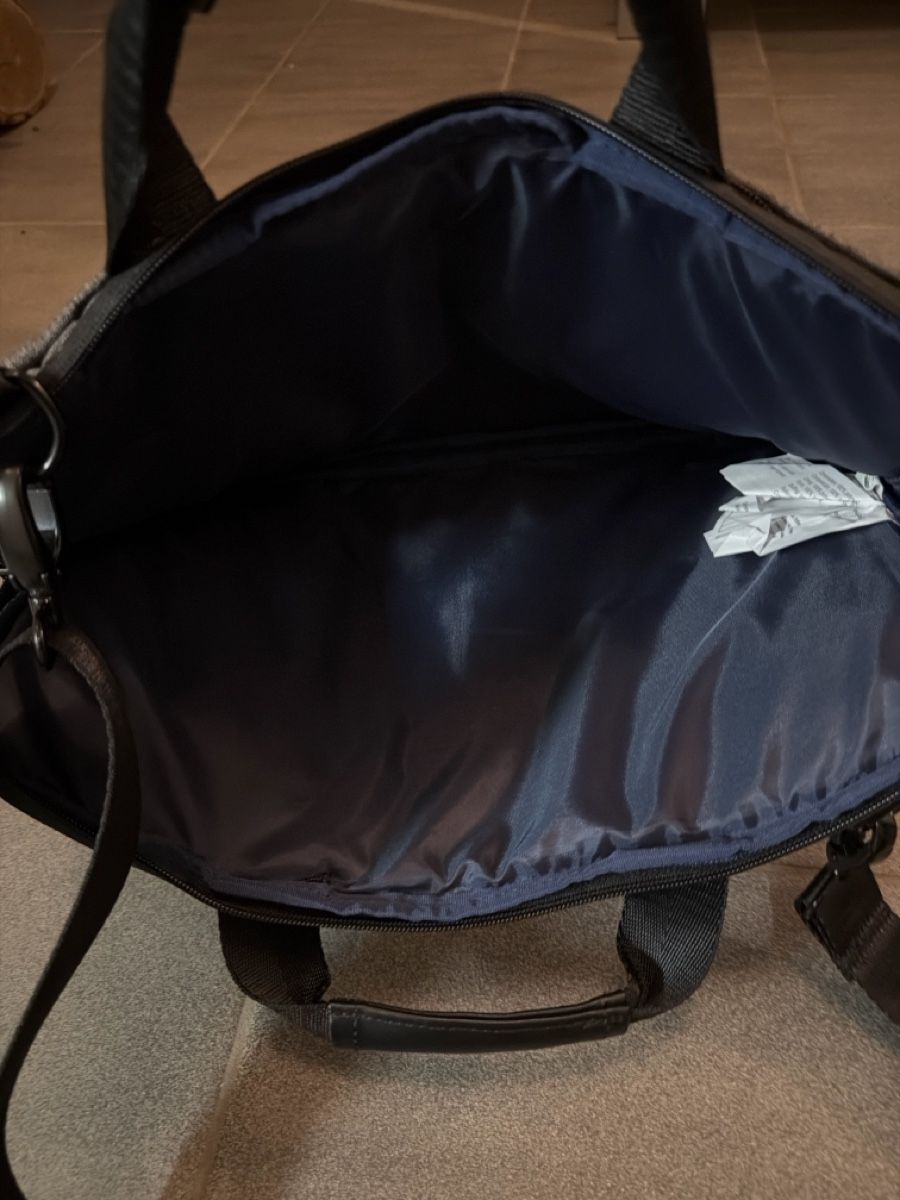 Borse:  Notebook Tasche/ Laptoptasche, neu – Nuovo (secondo la descrizione) da Morgarten venduto da elabaumann_ch 2