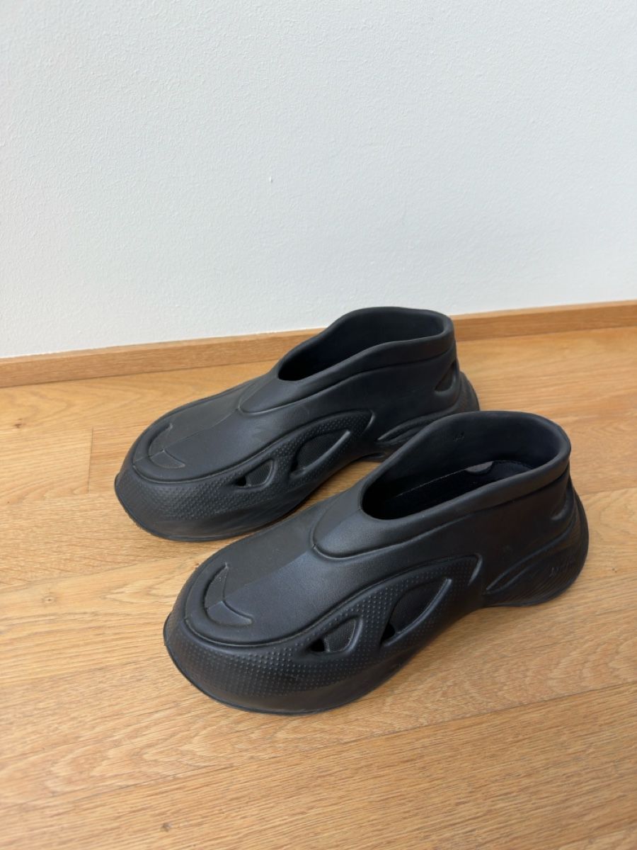 Axel Arigato Scarpe da uomo: Axel Arigato Pyro Sneaker Runner 44 – Nuovo (secondo la descrizione) da Basel venduto da wardrobeupdate 1