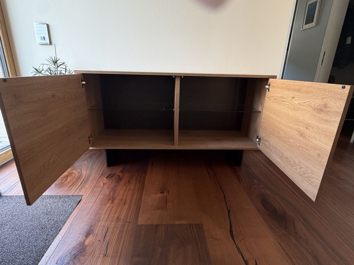 Cassettiere: DESIGNER SIDEBOARD TONIN CASA – Usato da Oetwil am See venduto da tennishenne 4
