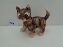 Porzellan-Figur Katze