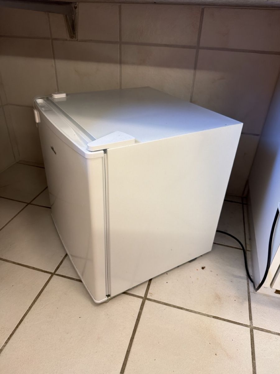Congelatori: Gefrierschrank Nordfrost – Usato da Wettingen venduto da FrancineLinn 1