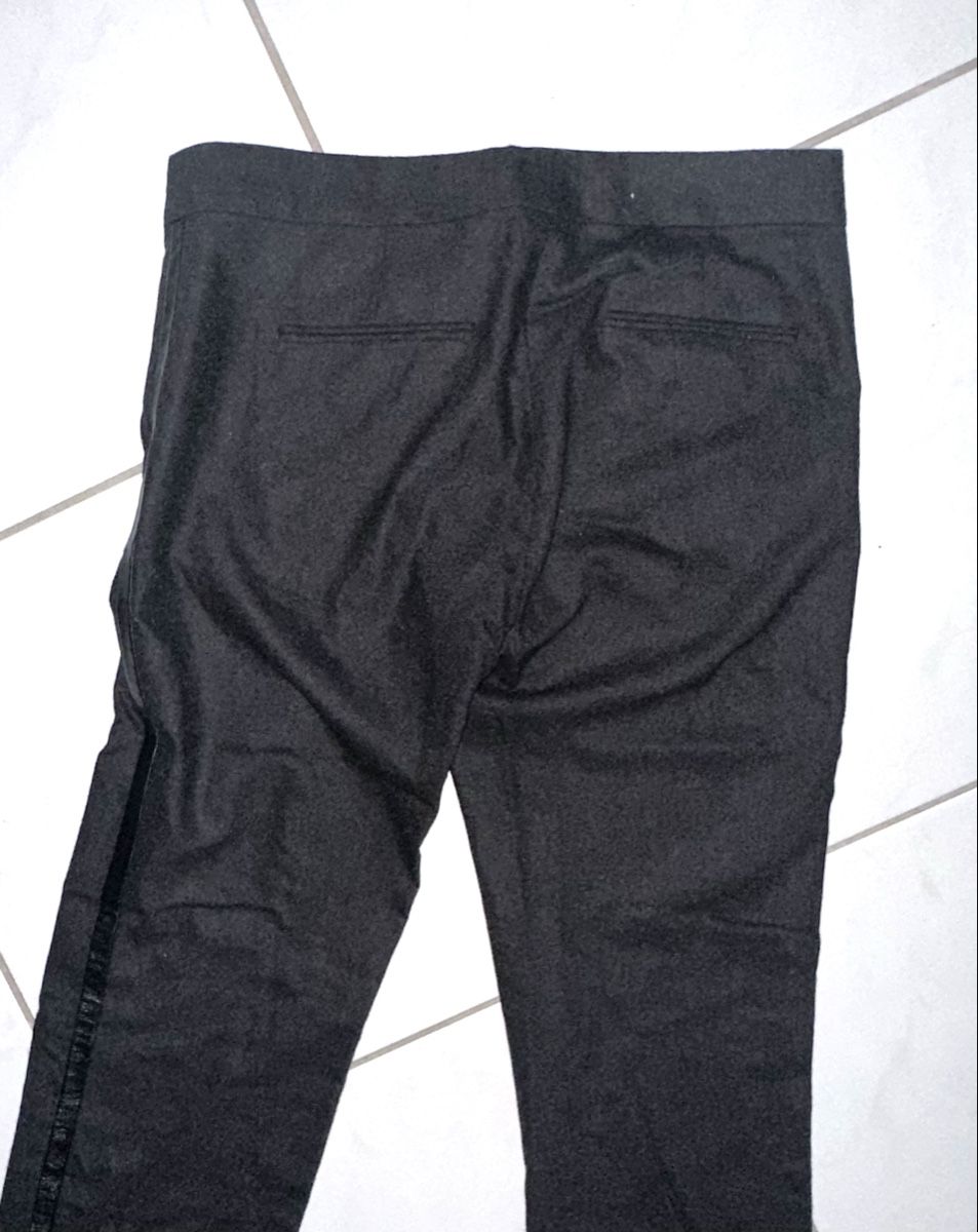 Max Mara Hosen: MAX MARA HOSE GR. 38 WOLLE  – Gebraucht aus Unteraegeri von MH203 6