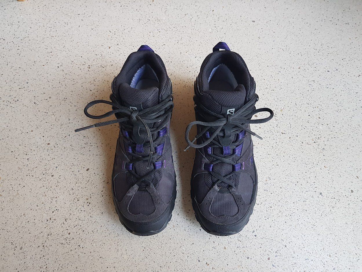 Salomon Scarpe da donna: Salomon GTX Wanderschuh Grösse 40 – Usato da Basel venduto da chien008 1