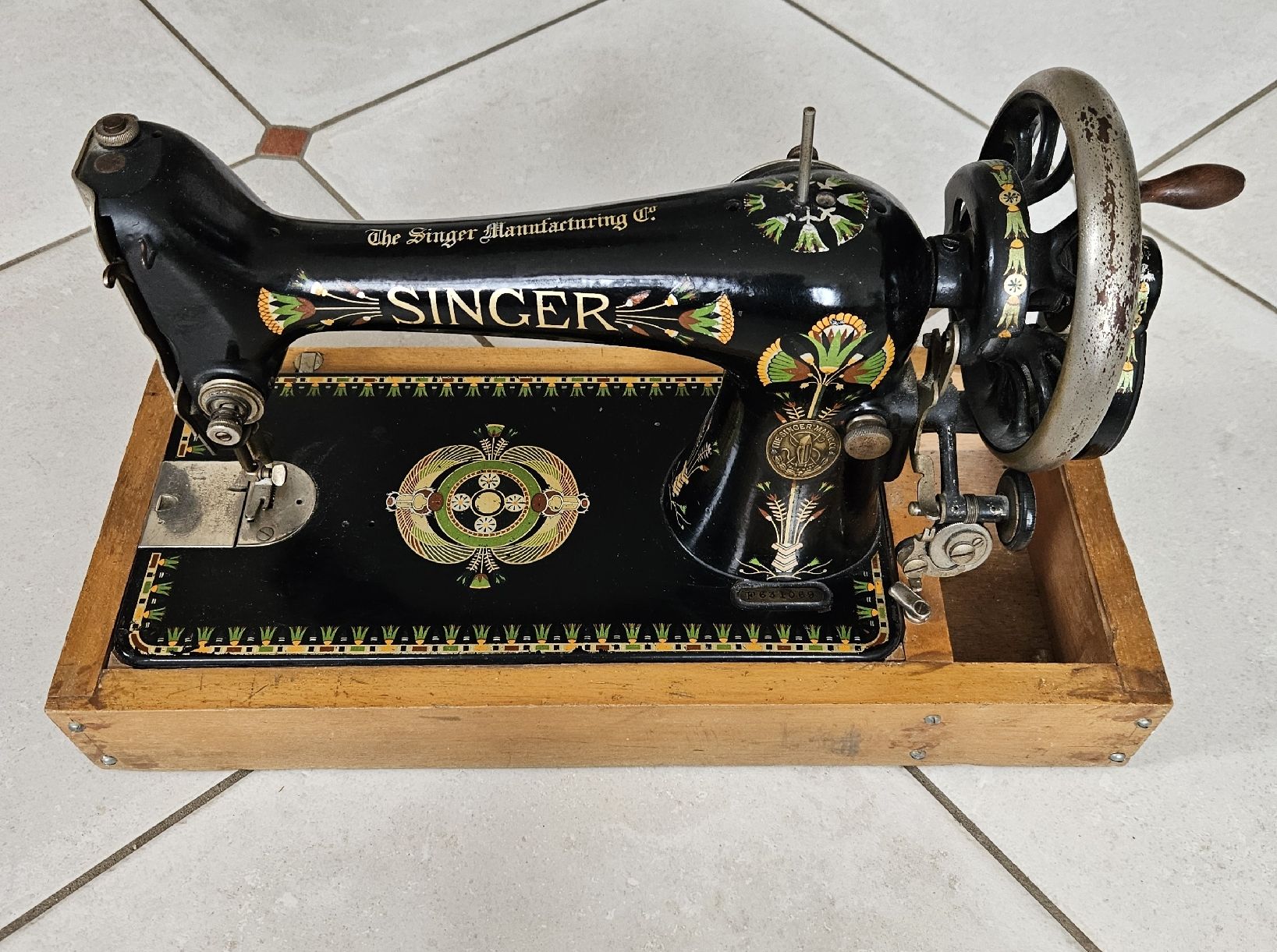 Singer Macchine da cucire: Machine à coudre Singer 28K manivelle Écosse, 1905,  – Usato da Céligny venduto da mon_h2ks