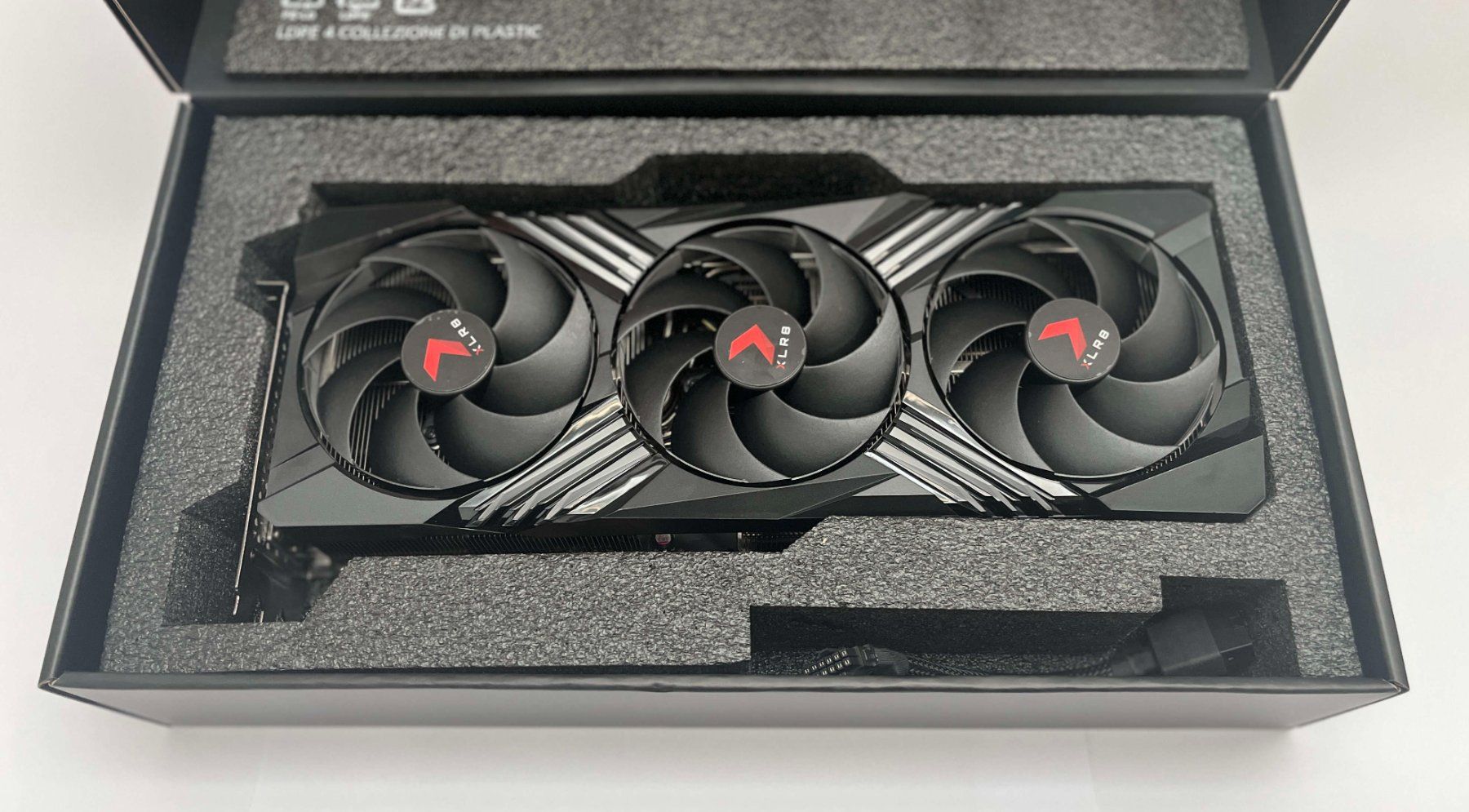 Schede grafiche: PNY GeForce RTX 4070 Ti SUPER XLR8 – Usato da Luzern venduto da offer_and_buy 6