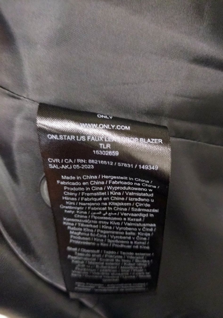 Only Giacche: Only Kunstleder Jacke, Schwarz, Gr. M – Usato da hombrechtikon venduto da Marijo 3