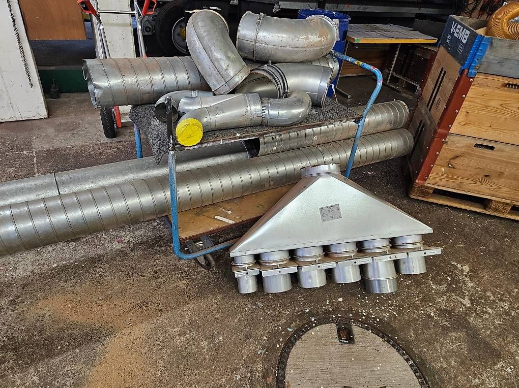 Tutte le macchine: Entstaubung / Absauganlage – Usato da Beringen venduto da bbs_f7ns 3