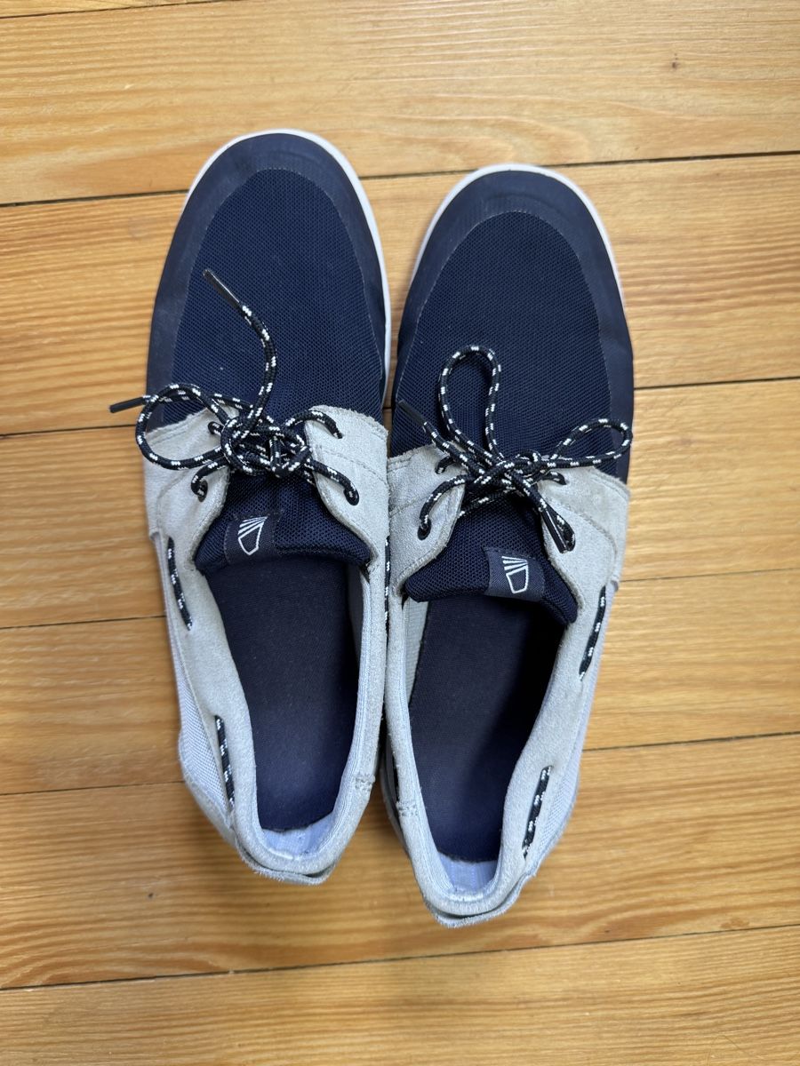 Herrenschuhe: Segelschuhe 43 – Gebraucht aus Dübendorf von Adi_Pfi