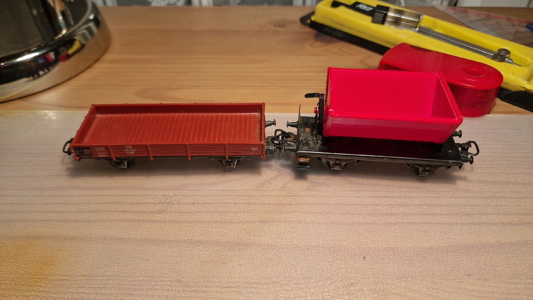 Modellini di ferrovie: 2 Güterwaggons H0 – Usato da staefa venduto da hagenbuch01 2