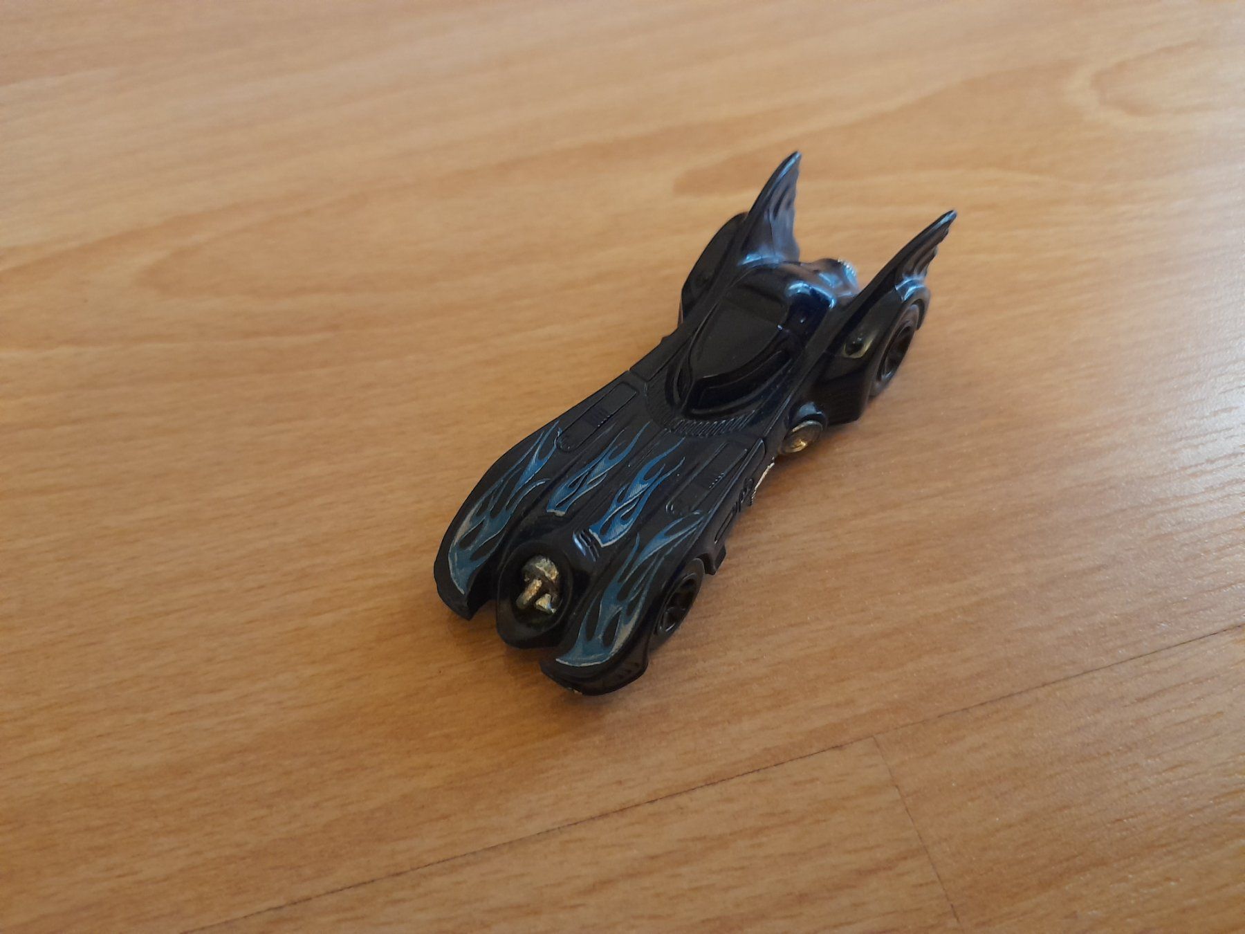 Hot Wheels Giocattoli: Hot Wheels Batmobil – Usato da Lustmühle venduto da chevi03