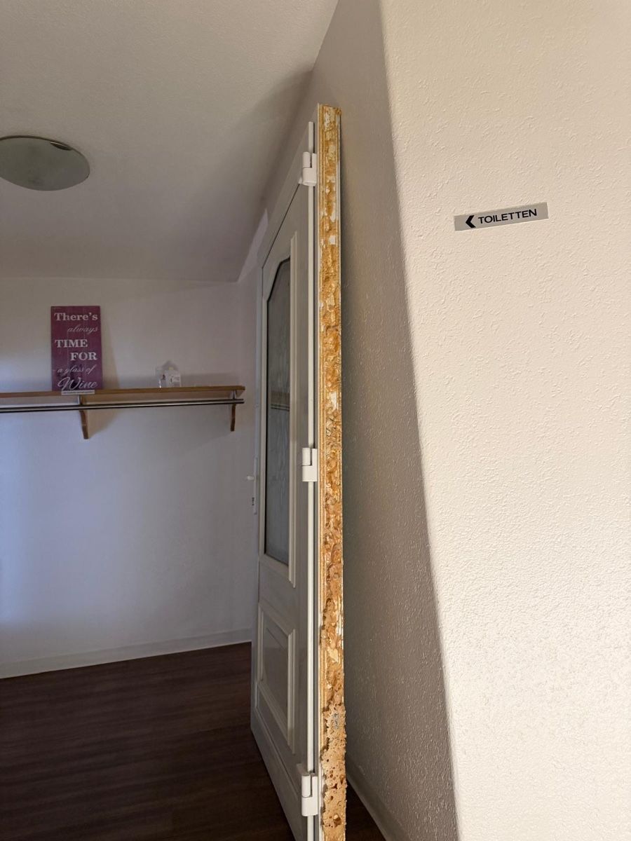 Porte: Haupteingang Türe  – Usato da Ehrendingen venduto da Arka3 3