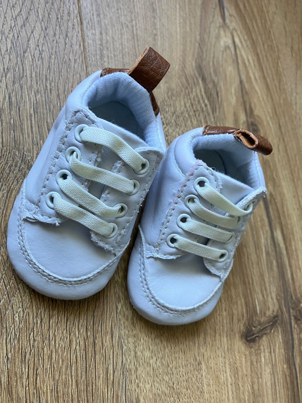 Scarpe per ragazzi: Cute Newborn shoes 14-15 – Usato da Brugg AG venduto da Magna3 1