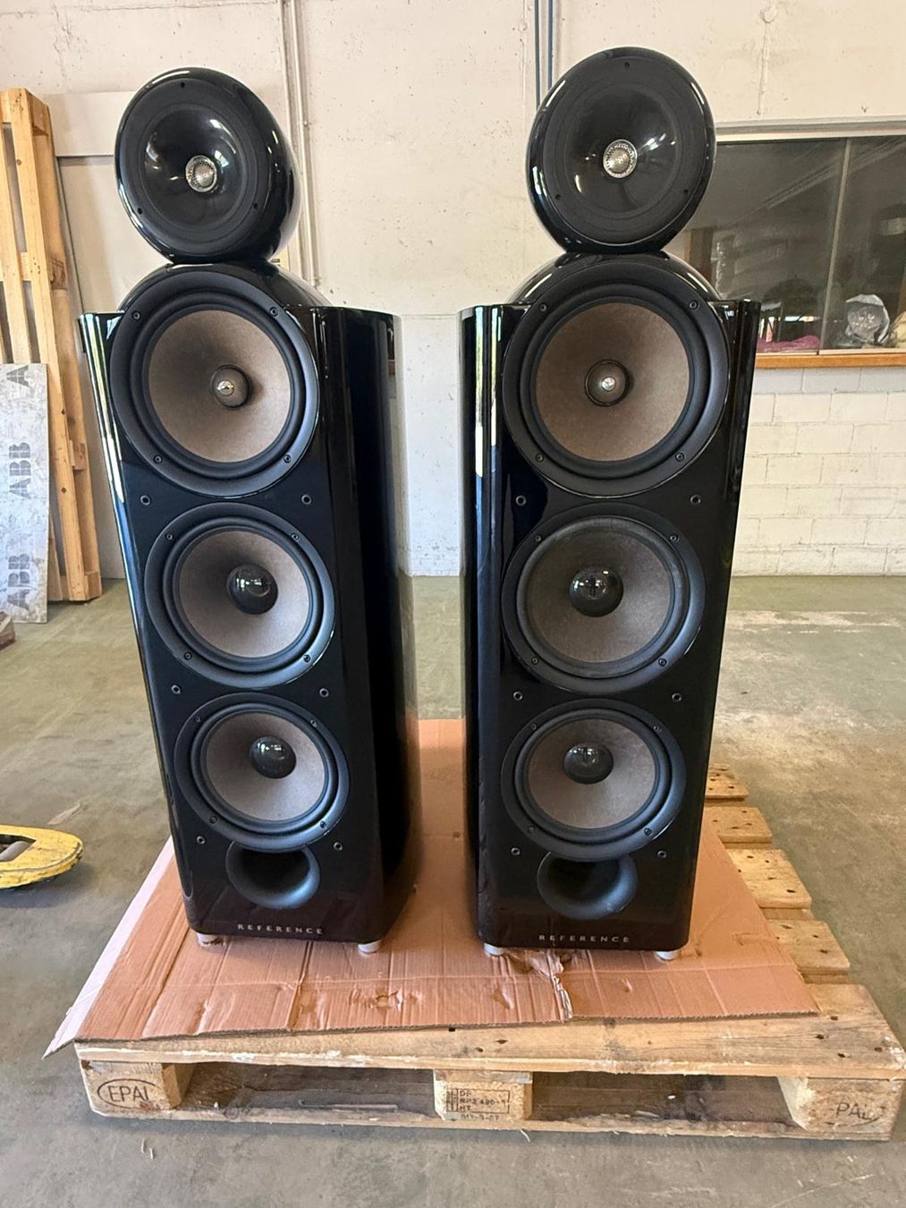 Kef Casse acustiche: Standlautsprecher KEF Reference Model 207/2 schwarz – Usato da Dietikon venduto da Allegra34