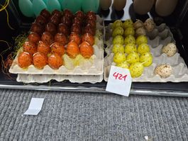 421 Posten Oster-Kerzen & Deko aus Liquidation