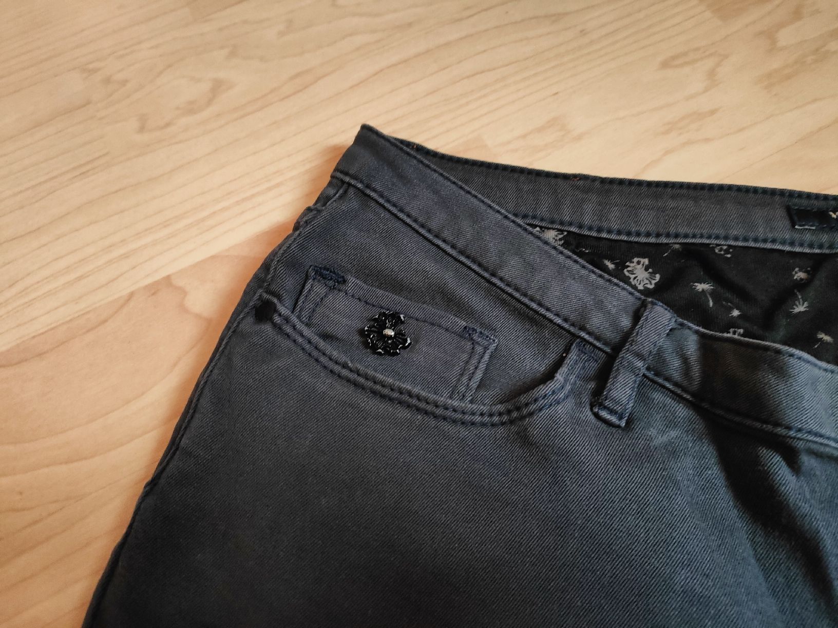 Maison Scotch Pantaloni: Hose MAISON SCOTCH – Usato da Adliswil venduto da Vimovi 1