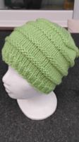 Strickmütze 100% Merinowolle hellgrün NEU 56 cm