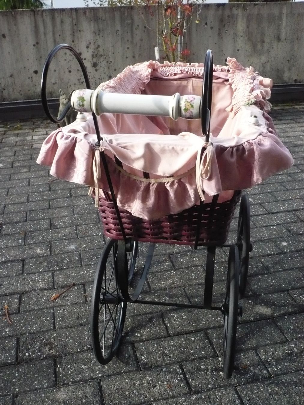 Carrozzine per bambole: Nostalgischer Puppenwagen – Usato da Biberist venduto da Urmel 2