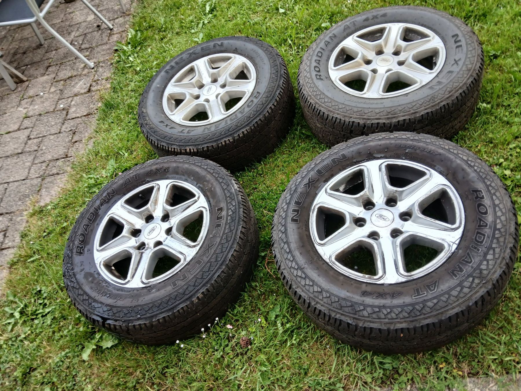 Nexen Pneumatici & Ruote complete: Nexen Roadian 265/65R17 – Usato da Krinau venduto da P.grob 1