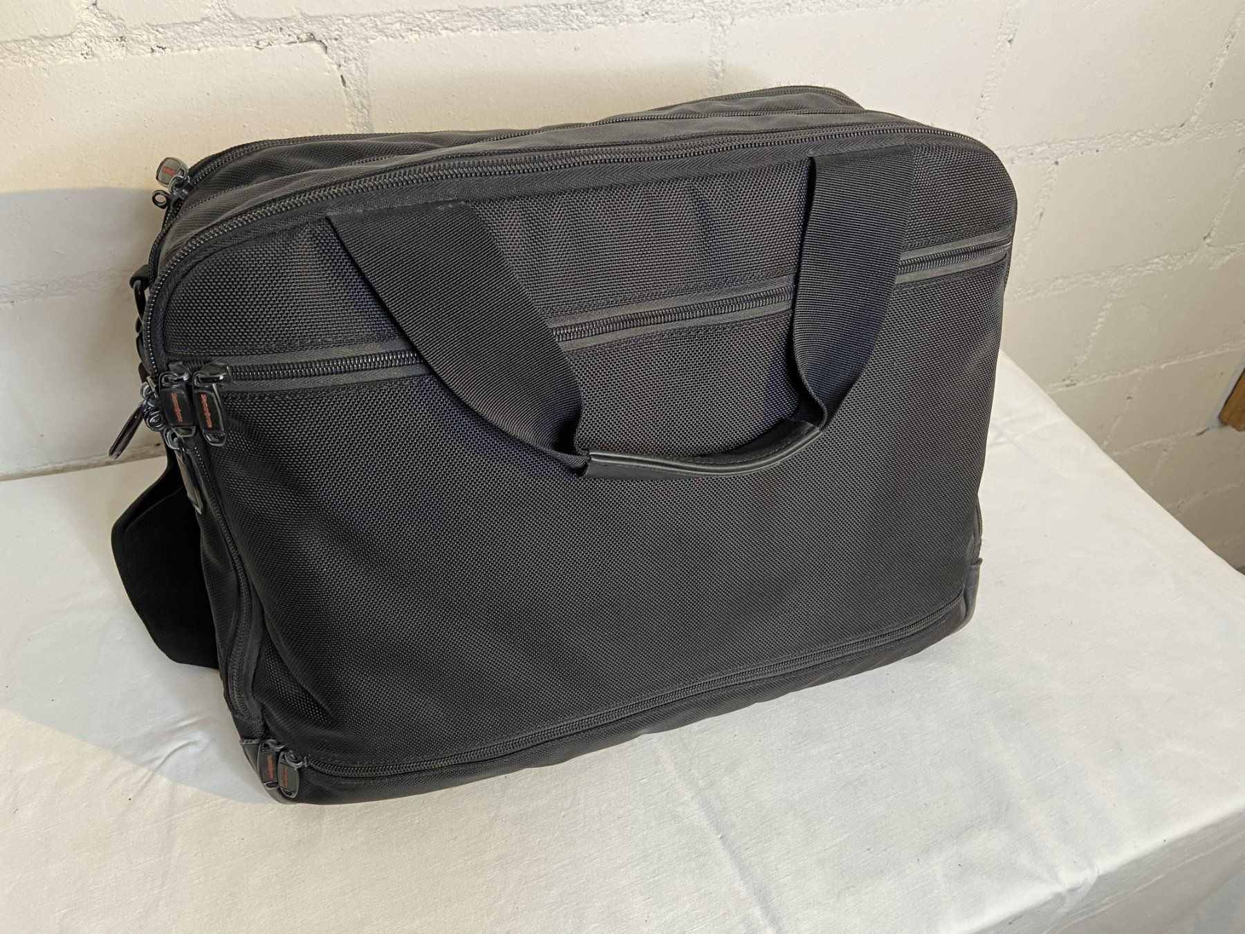 Samsonite Koffer & Taschen: Labtoptasche Samsonite – Gebraucht aus Baden von campari66 6