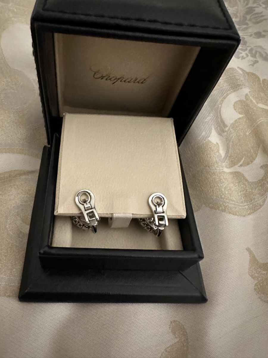 Chopard Ohrringe & -stecker: Chopard Ohrringe – Gebraucht aus Emmenbrücke von audi1998 1