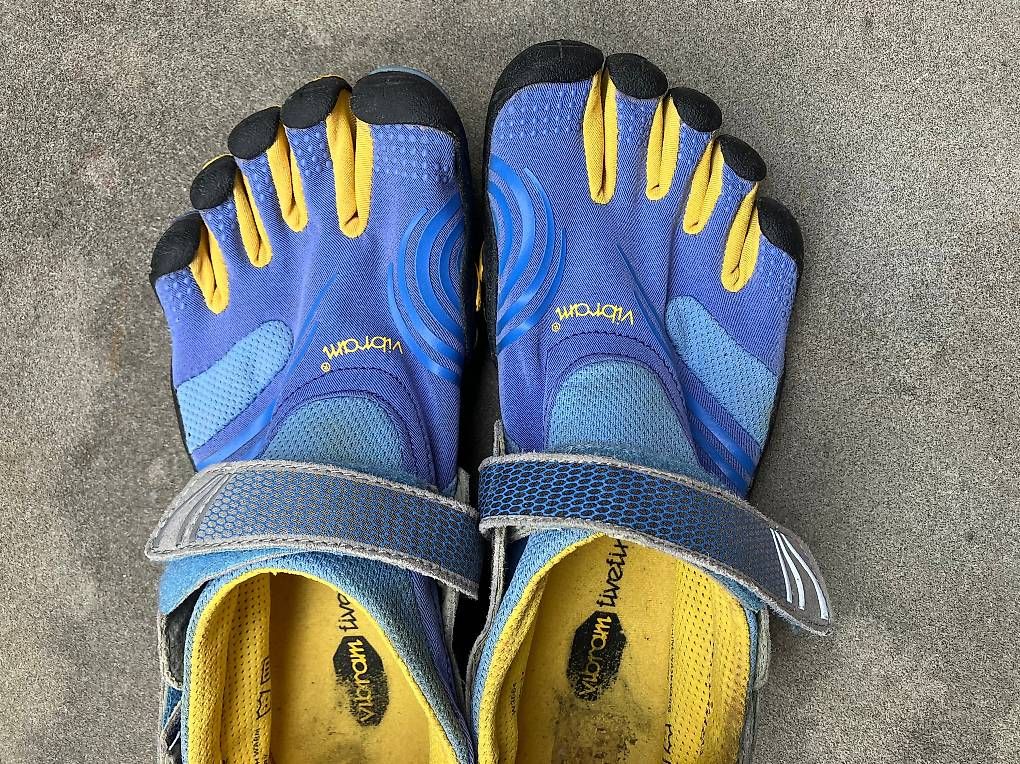 Vibram Scarpe da uomo: Barfussschuhe Fivefingers Vibram, 37 – Usato da Männedorf venduto da Elstar12