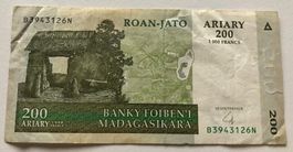 Madagaskar 200 Ariary 2004