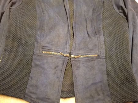 Veste légère taille 40 marque Miss Captain