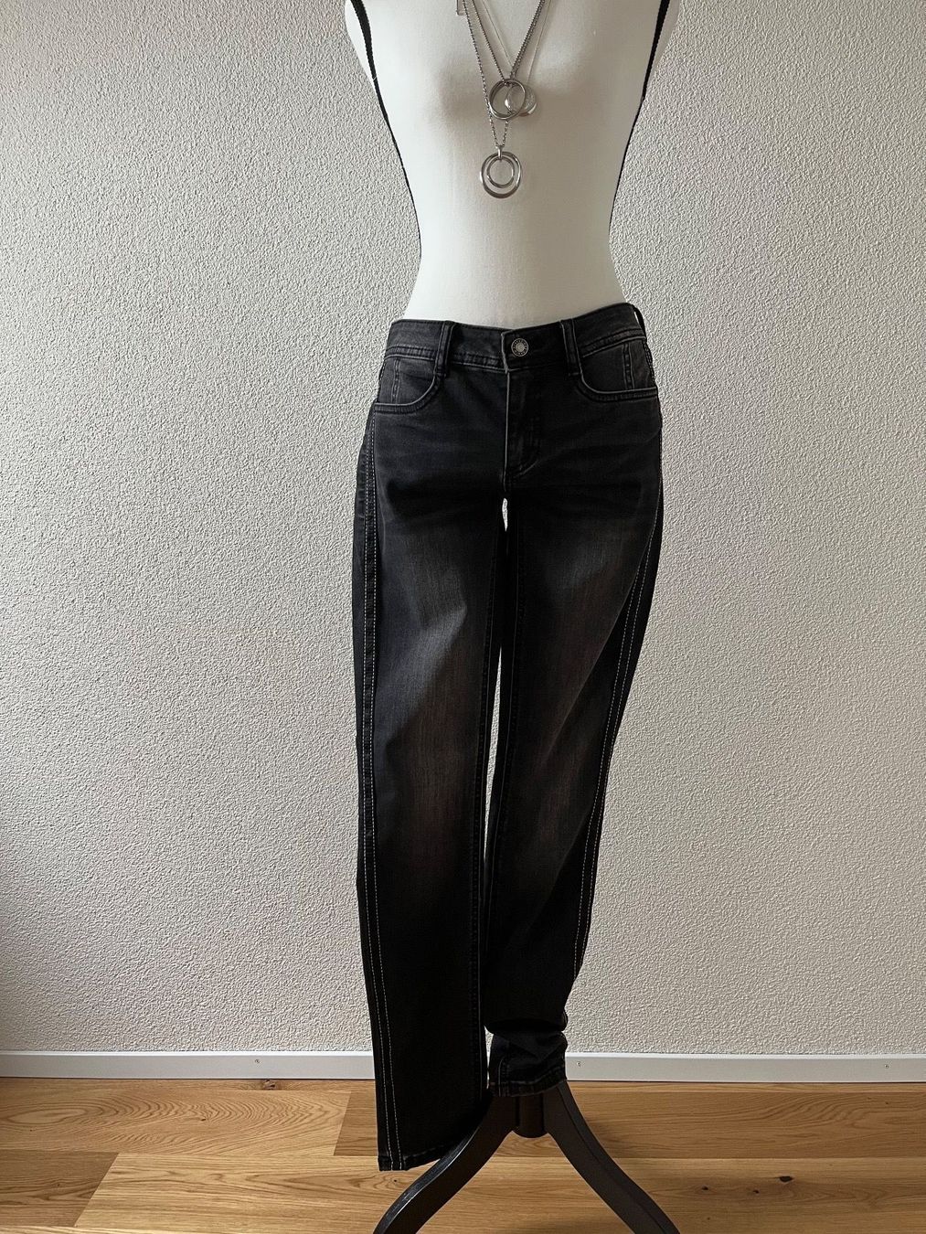 Soccx Jeans: Street One Denim Jeans Grösse 25/32 – Neu (gemäss Beschreibung) aus Grafstal von fynesong