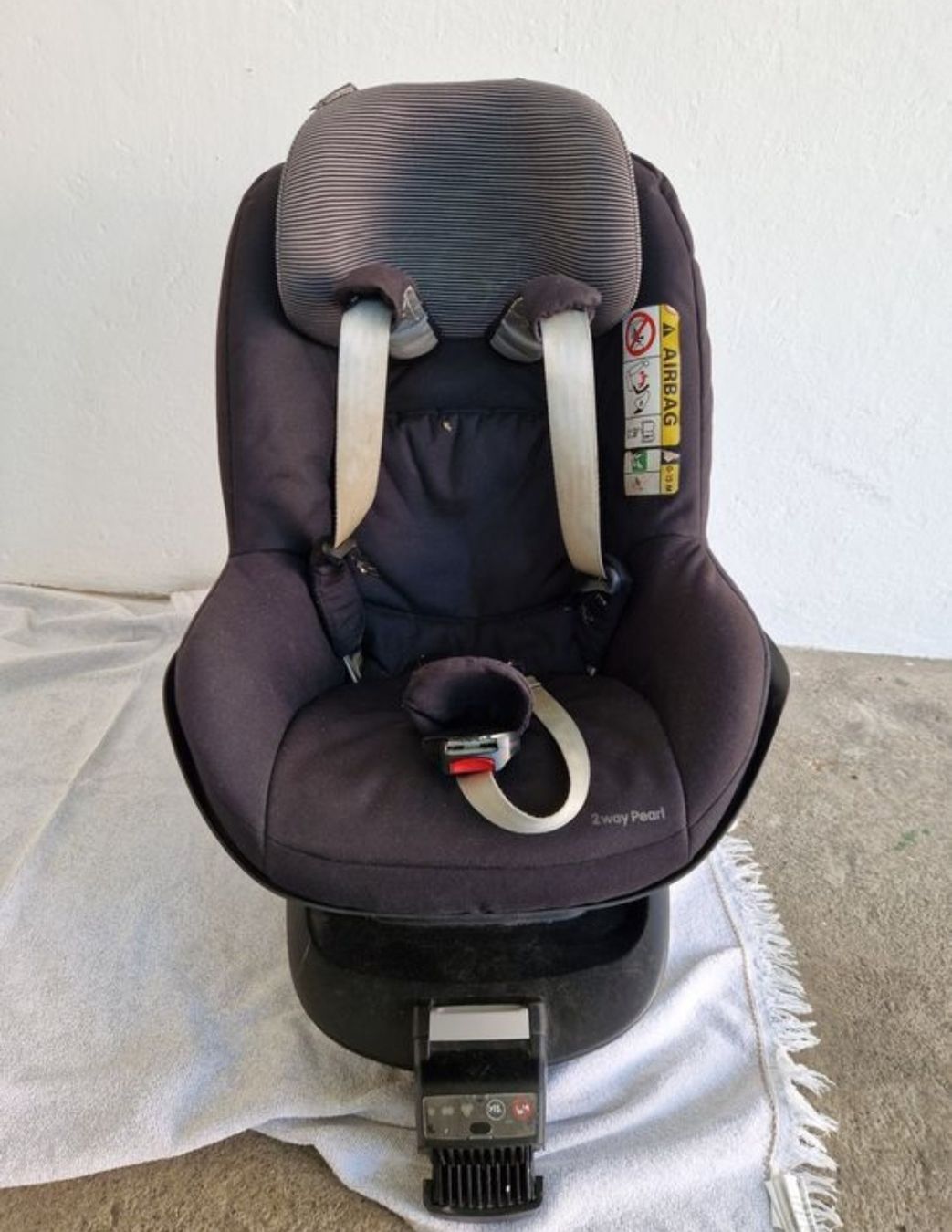 Maxi-Cosi Sièges auto: Maxi-Cosi 2way Pearl Kindersitz  – D'occasion à Dättwil AG par Globetrotter2000