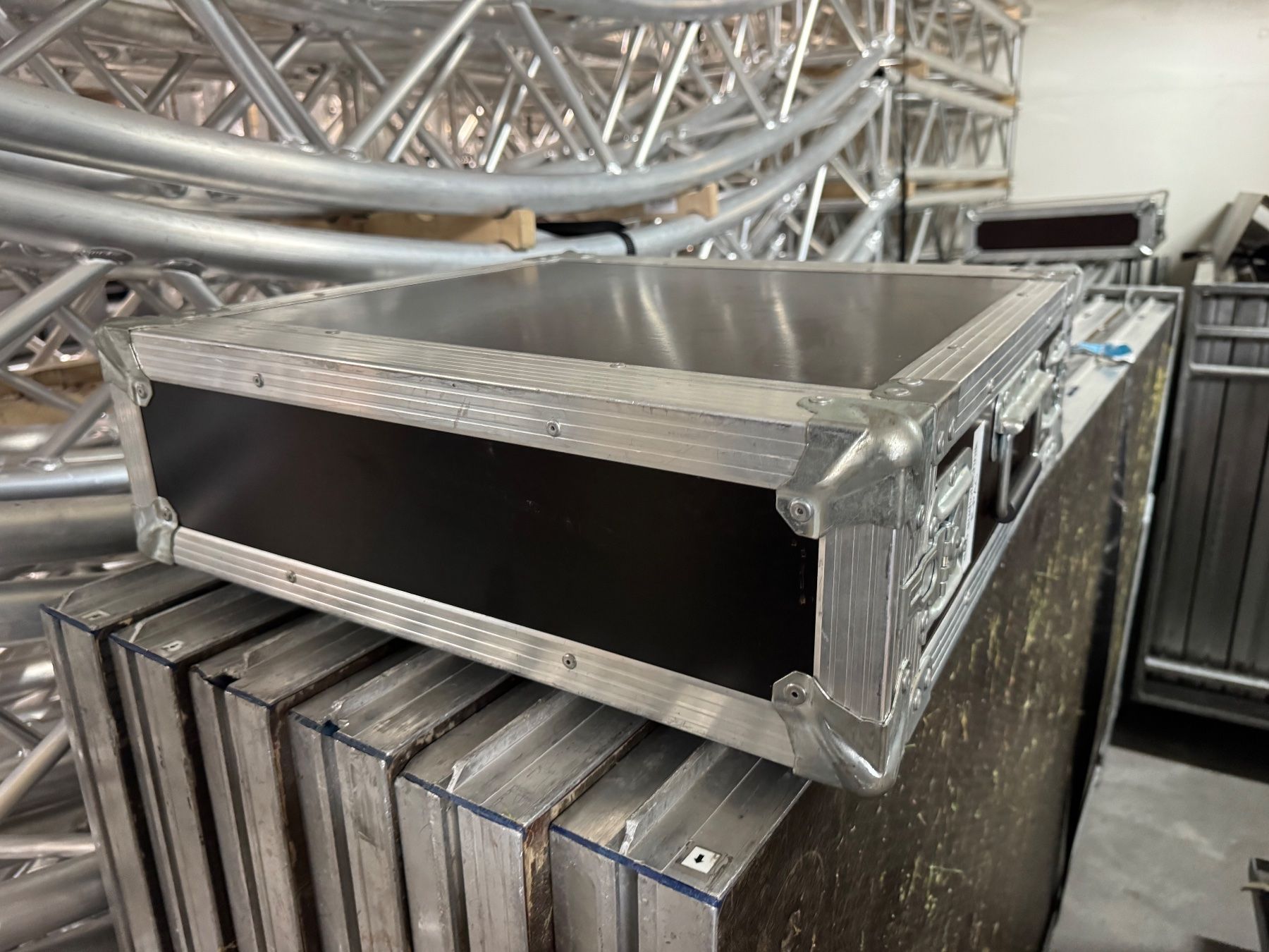 Verstärker: 2x d&b audiotechnik E-Pac inkl. Case – Gebraucht aus Oberdorf NW von AndotechnicsGmbH