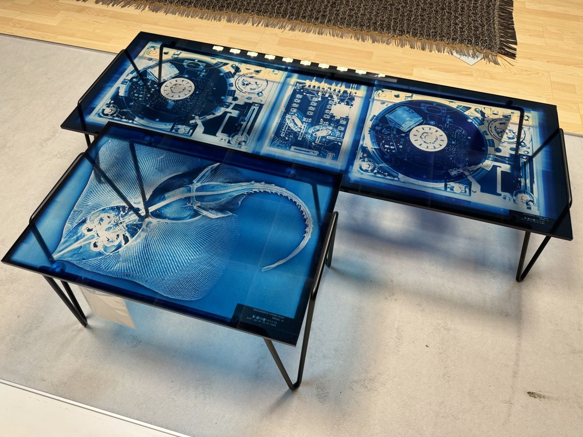 Set di tavolo e panche: Diesel by Moroso xradio razza Tischset – Nuovo (secondo la descrizione) da Lohn-Ammannsegg venduto da Businessangel