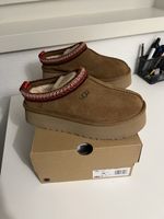 UGG Scuffette II Platform Hausschuhe Gr. 39 Neu